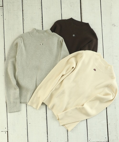 one after another NICE CLAUP(ワンアフターアナザーナイスクラップ)の「バラ刺繍プチハイリブニット(ニット/セーター・レディース・アイボリー/ブラウン/ミント・FREE)」の13枚目の写真