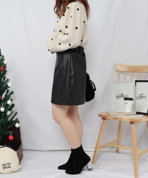 PairPair（ペアペア）の「フェイクレザー台形スカート（スカート・レディース・ブラック/モカ/アイボリー・FREE）」の11枚目の写真