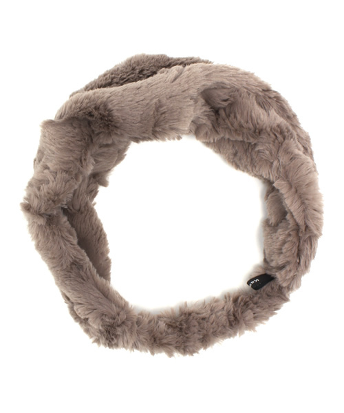 Kastane（カスタネ）の「【Kastane】ファーヘアバンド（ヘアバンド・レディース・ピンクベージュ/ブラウン・FREE）」の4枚目の写真