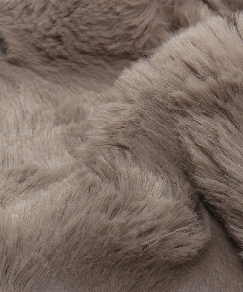 Kastane（カスタネ）の「【Kastane】ファーヘアバンド（ヘアバンド・レディース・ピンクベージュ/ブラウン・FREE）」の6枚目の写真