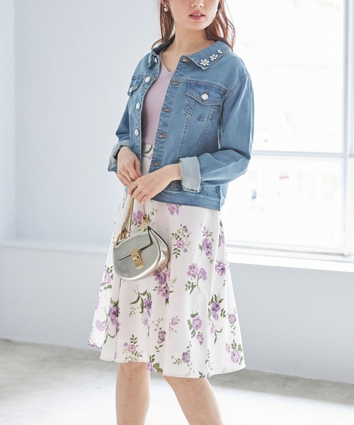 tocco closet（トッコ クローゼット）の「フラワービジュー付き