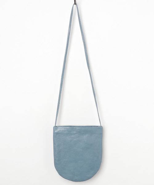 TASINAMI(タシナミ)の「TASINAMI アーロンレザーコートポケットバッグショルダー (TA-2015)(ショルダーバッグ・レディース・キャメル/ピンク/ブルー/グレー/グレイッシュベージュ/イエロー/ブラック・FREE)」の5枚目の写真