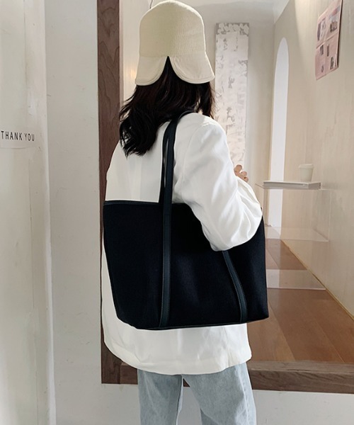 yuue' ( wear )(ユーイ)の「【トートバッグ】キャンバス×レザーパイピング(トートバッグ・レディース・ブラック/ベージュ/ホワイト・FREE)」の18枚目の写真
