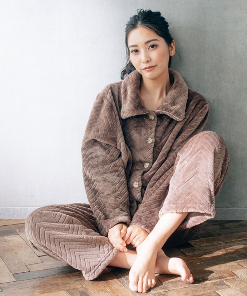 fran de lingerie(フランデランジェリー)の「memory fleece set-up襟付き&前開き・上下セット(ルームウェア/パジャマ・レディース・ライトブラウン/ダークブルー/ワイン/グレイッシュブルー/コーラルピンク・M-L)」の2枚目の写真
