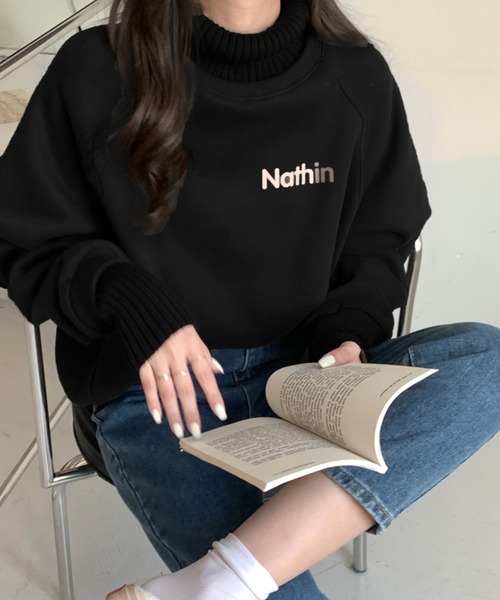 emi+（エミプラス）の「ハイネックリブニットドッキングトレーナー（パーカー・レディース・ベージュ/カーキ/ベージュ系その他/ブラック/ベージュ系その他2/ネイビー/ボルドー/グレー/キャメル・FREE）」の2枚目の写真