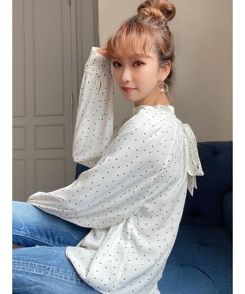 RESEXXY（リゼクシー）の「タイ付きブラウス（シャツ/ブラウス・レディース・その他1/ピンク/アイボリー・FREE）」の4枚目の写真