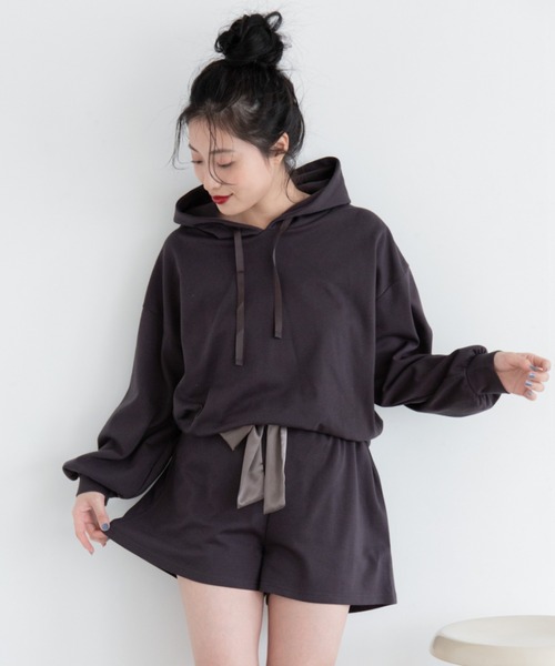 TRALALA LIZ LISA くま耳ボアパーカー ショートパンツ　セット TRALALA LIZ LISA くま耳ボアパーカー ショートパンツ セット