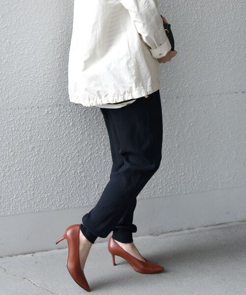 SHIPS any（シップス エニィ）の「SHIPS any: テレコ ジョグ パンツ◇◇（その他パンツ・レディース・ブラック/レンガ/ナチュラル/チャコールグレー・ONE SIZE）」の3枚目の写真