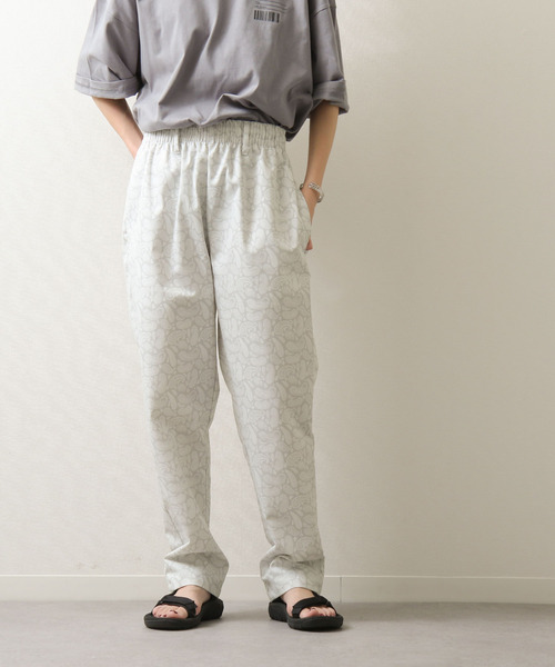 ZIP FIVE(ジップファイブ)の「【ZIP FIVE】【Cooker Pants】テーパードワイドイージーシェフパンツ(チノパンツ・レディース・ブラウン/ホワイト×ブラック/レオパード/ホワイト系/ブラック系/ブラック系1/ベージュ系/ブルー系/ベージュ/ストライプ/ライトベージュ/ネイビー/グレー系/パープル/オレンジ/アイボリー/カーキ/ブルー/ブラック/グリーン・LARGE/MEDIUM/X-LARGE/SMALL)」の3枚目の写真