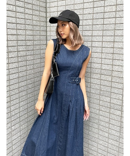 ENVYM（アンビー）の「デニムロングＯＰ（ワンピース・レディース・アイボリー/インディゴブルー・FREE）」の14枚目の写真
