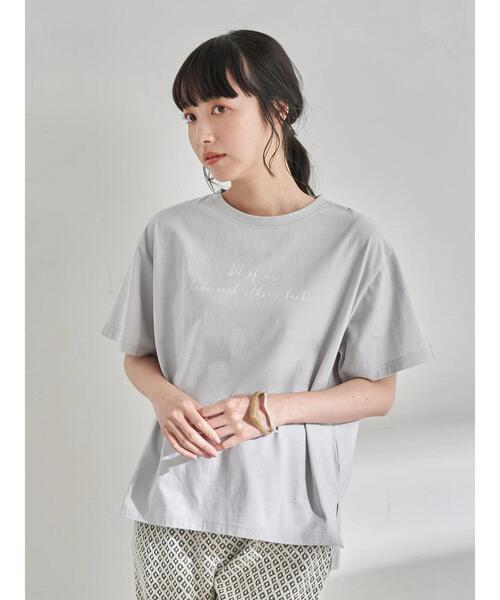 earth music&ecology（アースミュージックアンドエコロジー）の「Stay true to yourself BOX Tシャツ ＊（Tシャツ/カットソー・レディース・ブラック/サックスブルー/オフホワイト・FREE）」の6枚目の写真