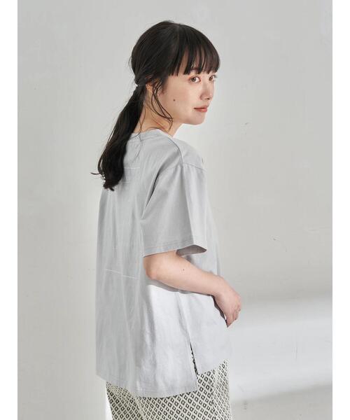 earth music&ecology（アースミュージックアンドエコロジー）の「Stay true to yourself BOX Tシャツ ＊（Tシャツ/カットソー・レディース・ブラック/サックスブルー/オフホワイト・FREE）」の10枚目の写真