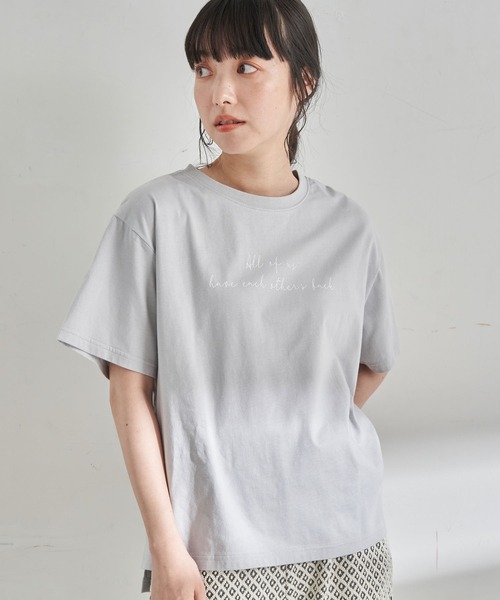 earth music&ecology（アースミュージックアンドエコロジー）の「Stay true to yourself BOX Tシャツ ＊（Tシャツ/カットソー・レディース・ブラック/サックスブルー/オフホワイト・FREE）」の3枚目の写真