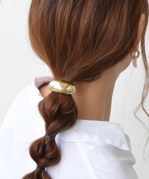 ma chere Cosette?（マシェールコゼット）の「ぷっくりメタルヘアゴム（ヘアゴム・レディース・ゴールド/シルバー・FREE）」の2枚目の写真