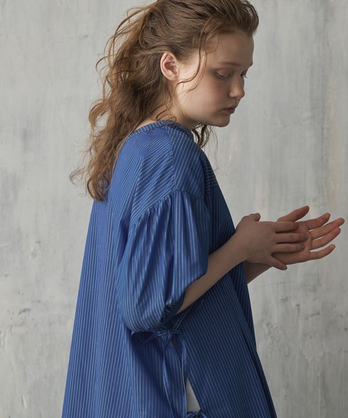 PUAL CE CIN（ピュアルセシン）の「【Du noir】ストライプサイドリボン チュニック（チュニック・レディース・ホワイト系/サックスブルー系・FREE）」の7枚目の写真