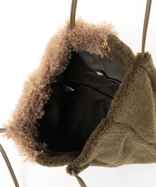 B:MING by BEAMS(ビーミングバイビームス)の「B:MING by BEAMS / ファーコンビ トートバッグ 21AW(トートバッグ・レディース・ベージュ/モカ・ONE SIZE)」の11枚目の写真