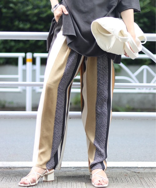 SLOBE IENA（スローブイエナ）の「マルチパターンストライプ