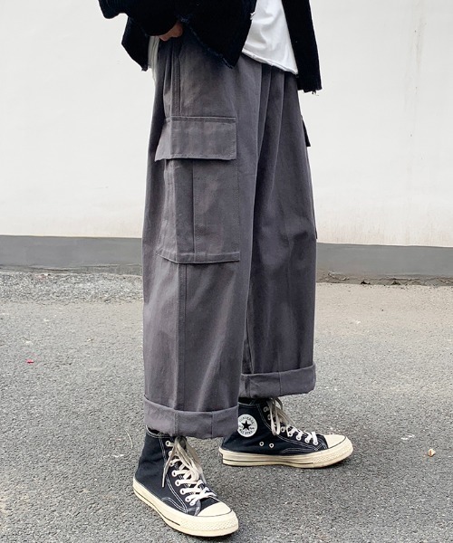 KOR(ケーオーアール)の「ルーズストレート ミリタリーカーゴパンツ(カーゴパンツ・メンズ・ブラック/グレー/オリーブ・M/L/XL)」の9枚目の写真