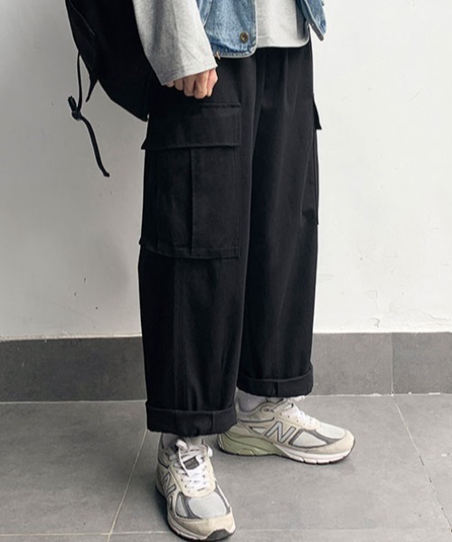 KOR(ケーオーアール)の「ルーズストレート ミリタリーカーゴパンツ(カーゴパンツ・メンズ・ブラック/グレー/オリーブ・M/L/XL)」の13枚目の写真