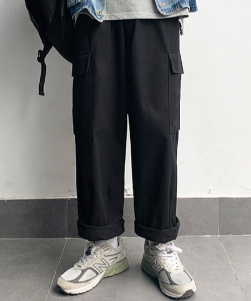 KOR(ケーオーアール)の「ルーズストレート ミリタリーカーゴパンツ(カーゴパンツ・メンズ・ブラック/グレー/オリーブ・M/L/XL)」の15枚目の写真