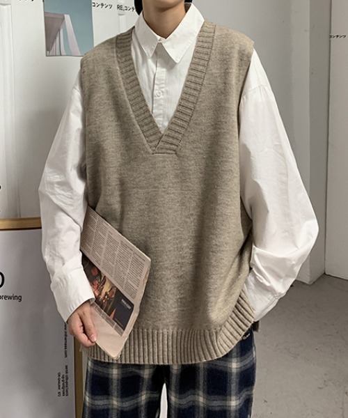 KOR（ケーオーアール）の「ユニセックス対応 Vネックニットベスト（ベスト・メンズ・ホワイト/ブラック/ブラウン/ベージュ/カーキ/イエロー・M/L/2XL/XL）」の4枚目の写真