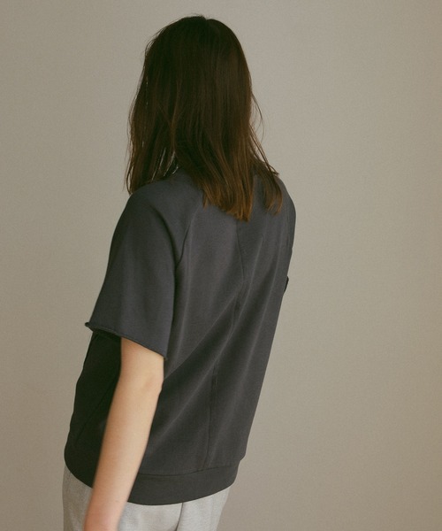 ReNorm（リノーム）の「ミニ裏毛アシメデザイントップス（Tシャツ/カットソー・レディース・ブラウン/ダークグレー・フリー）」の9枚目の写真