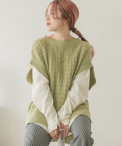 ITEMS URBANRESEARCH（アイテムズ アーバンリサーチ）の「ニットベスト（ベスト・レディース・ライトカーキ/アイボリー/パープル/ブラック/ベージュ・FREE）」の4枚目の写真