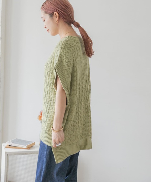 ITEMS URBANRESEARCH（アイテムズ アーバンリサーチ）の「ニットベスト（ベスト・レディース・ライトカーキ/アイボリー/パープル/ブラック/ベージュ・FREE）」の8枚目の写真