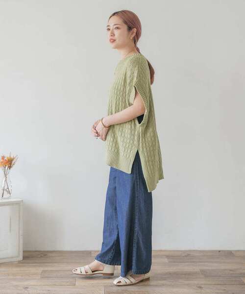 ITEMS URBANRESEARCH（アイテムズ アーバンリサーチ）の「ニットベスト（ベスト・レディース・ライトカーキ/アイボリー/パープル/ブラック/ベージュ・FREE）」の10枚目の写真