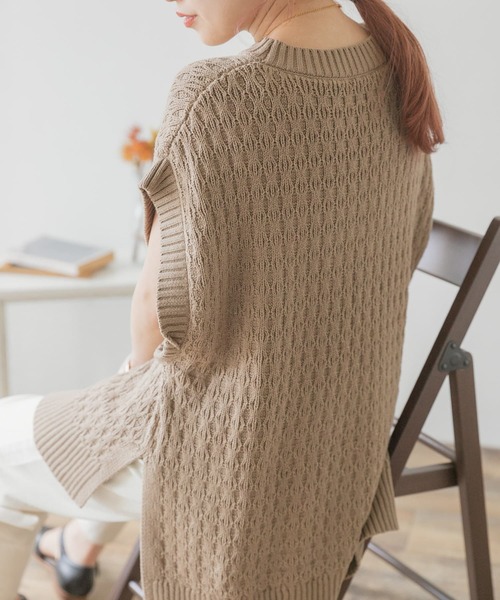 ITEMS URBANRESEARCH（アイテムズ アーバンリサーチ）の「ニットベスト（ベスト・レディース・ライトカーキ/アイボリー/パープル/ブラック/ベージュ・FREE）」の22枚目の写真