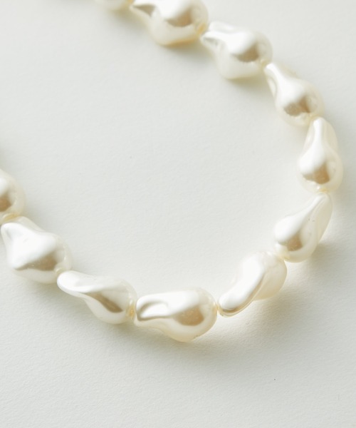 CIAOPANIC（チャオパニック）の「バロックパールネックレス（ネックレス・レディース・オフホワイト・FREE）」の2枚目の写真