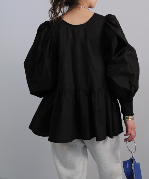 sakishimatokyo(サキシマトーキョー)の「「ボリュームギャザースリーブブラウス」(シャツ/ブラウス・レディース・ブラック/オフホワイト/ライトグリーン・FREE)」の19枚目の写真