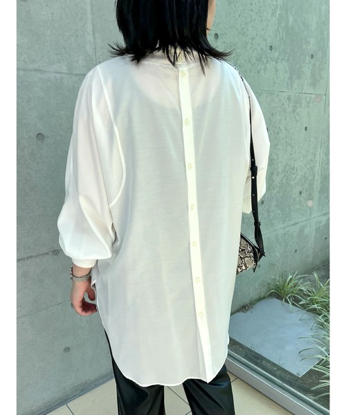 RIVE DROITE（リヴドロワ）の「きれい目にもカジュアルにもマッチする　ライトタンブラーハイネックシャツ（シャツ/ブラウス・レディース・オフホワイト/ブラック・FREE）」の9枚目の写真