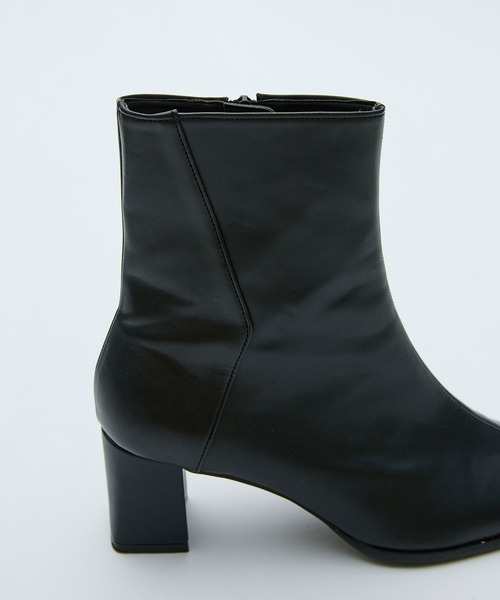レザーライクスクエアーブーツ（ブーツ）｜UNITED TOKYO