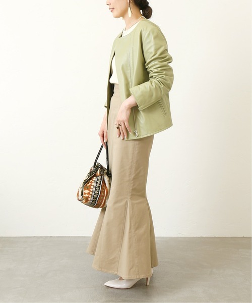 Simplicite（サンプリシテ）の「ラムレザー クルーネックジャケット◆（ノーカラージャケット・レディース・ブラック/カーキ・SMALL/MEDIUM）」の19枚目の写真