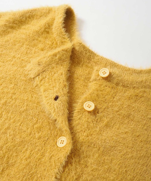 Crisp(クリスプ)の「フラッフィーショートニットカーディガン(カーディガン/ボレロ・レディース・ホワイト/マスタード/パープル・FREE)」の12枚目の写真