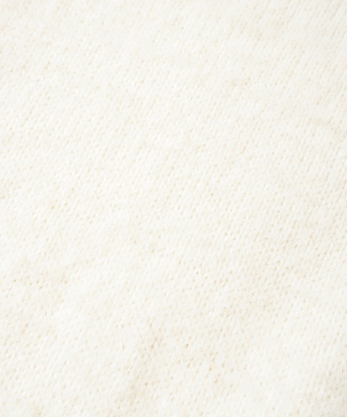 Crisp(クリスプ)の「フラッフィーショートニットカーディガン(カーディガン/ボレロ・レディース・ホワイト/マスタード/パープル・FREE)」の9枚目の写真