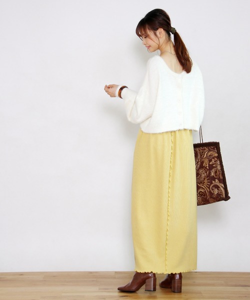 Crisp(クリスプ)の「フラッフィーショートニットカーディガン(カーディガン/ボレロ・レディース・ホワイト/マスタード/パープル・FREE)」の18枚目の写真