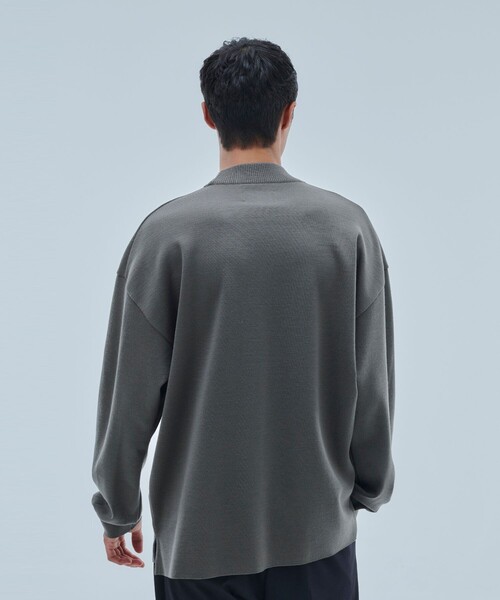 UNITED TOKYO（ユナイテッドトウキョウ）の「【OnE】18gウールミラノリブモック（ニット/セーター・メンズ・ブラック/グレー/オフホワイト/グレイッシュベージュ・1/2/3）」の16枚目の写真