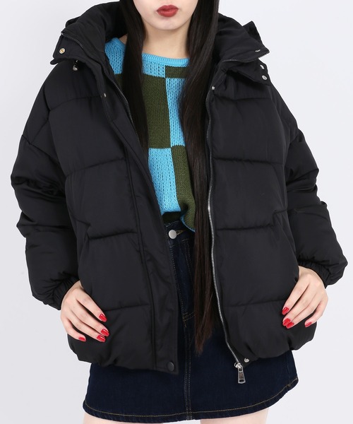 WC（ダブル シー）の「フリル中綿ブルゾン（ブルゾン・レディース・ホワイト/ブラック・FREE）」の3枚目の写真