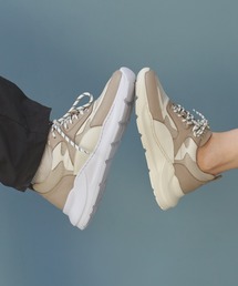 Lucida（ルシーダ）の「Unisex large【Schedar/シェダル】 ユニセックスボリュームスニーカー（スニーカー）」