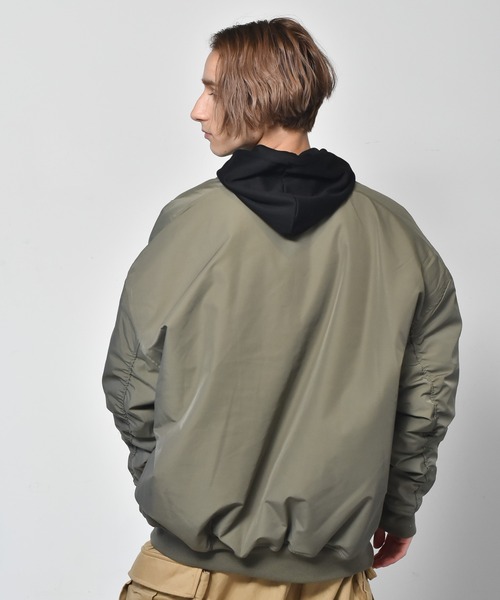 Starting Over（スターティングオーバー）の「ポリツイル ビッグシルエット MA-1/レディース メンズ（MA-1・メンズ・カーキ/ブラック・L/XL/M）」の16枚目の写真