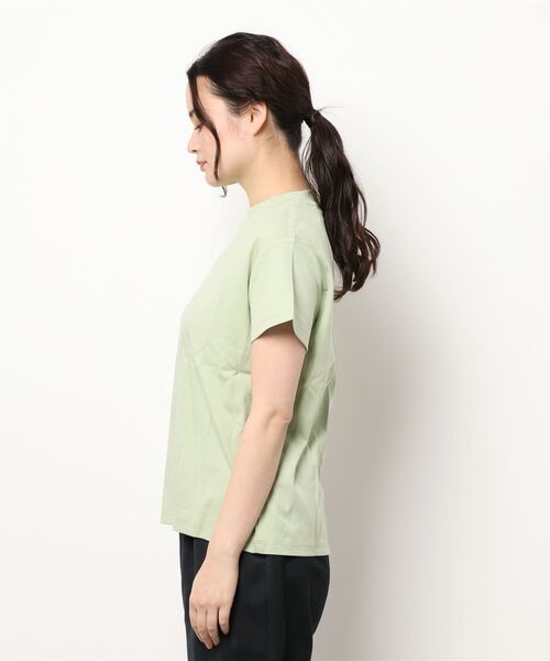 GIORDANO（ジョルダーノ）の「[ GIORDANO ] クルーネック半袖ビッグシルエットTシャツ（Tシャツ/カットソー・レディース・アイボリー/ホワイト/ブラック/ブラック×ホワイト/レッド系その他/ダークグリーン・LARGE/SMALL/MEDIUM）」の22枚目の写真