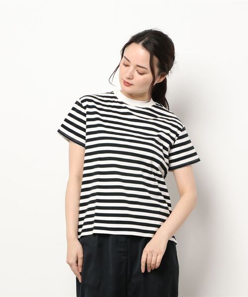 GIORDANO（ジョルダーノ）の「[ GIORDANO ] クルーネック半袖ビッグシルエットTシャツ（Tシャツ/カットソー・レディース・アイボリー/ホワイト/ブラック/ブラック×ホワイト/レッド系その他/ダークグリーン・LARGE/SMALL/MEDIUM）」の8枚目の写真