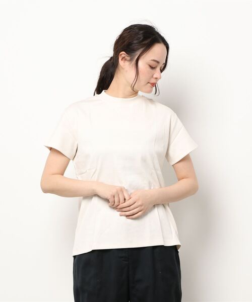 GIORDANO（ジョルダーノ）の「[ GIORDANO ] クルーネック半袖ビッグシルエットTシャツ（Tシャツ/カットソー・レディース・アイボリー/ホワイト/ブラック/ブラック×ホワイト/レッド系その他/ダークグリーン・LARGE/SMALL/MEDIUM）」の7枚目の写真