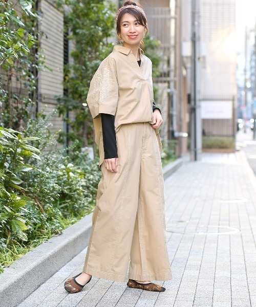 チチカカ(チチカカ)の「コットンxナバホクロス刺繍プルオーバー(シャツ/ブラウス・レディース・カーキ/ベージュ/ボルドー・FREE)」の6枚目の写真