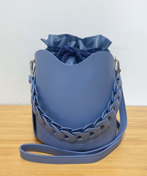 Munich（ミューニック）の「WEB限定　フェイクレザー2wayミニバッグ（ショルダーバッグ・レディース・ホワイト/ベージュ/ブラック/バイオレット・FREE）」の4枚目の写真