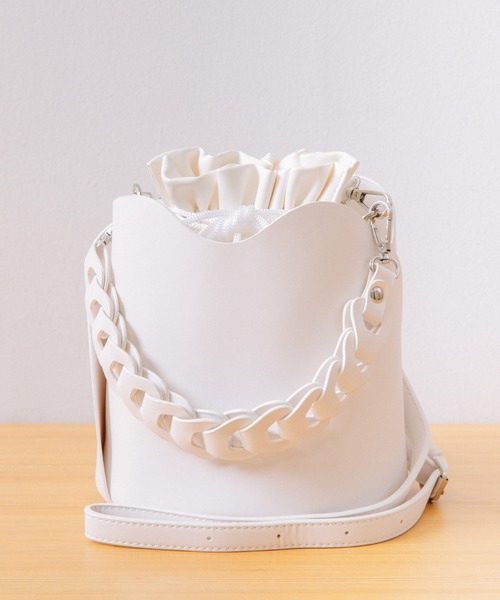 Munich（ミューニック）の「WEB限定　フェイクレザー2wayミニバッグ（ショルダーバッグ・レディース・ホワイト/ベージュ/ブラック/バイオレット・FREE）」の2枚目の写真