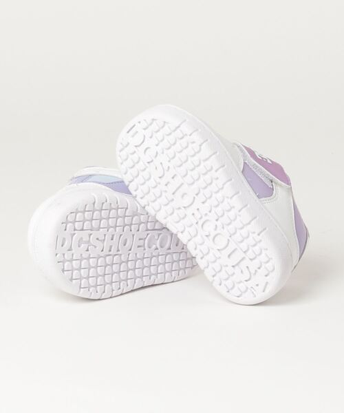 DC（ディーシー）の「DC/ディーシー TS PURE LITE V SE SN/トッツ ピュアハイ ライト ブイ エスイー エスエヌ ゴム紐 軽量 履き口広い DT221601（スニーカー・キッズ・ベージュ系その他/ホワイト×ブルー・14.0cm/15.0cm/13.0cm/12.0cm/16.0cm）」の4枚目の写真