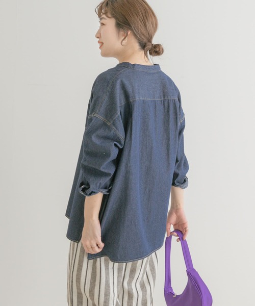 ITEMS URBANRESEARCH(アイテムズ アーバンリサーチ)の「ルーズデニムシャツ(シャツ/ブラウス・レディース・ライトブルー/ブルー/ブルー系その他・FREE)」の18枚目の写真